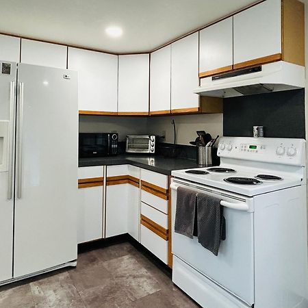 Little Blue Bungalow On Boise'S Bench, Pet Friendly, Fully Fenced Yard With Doggie Door! 2 Miles From Bsu, 5 Minutes From Downtown Boise, Desk And Workstation For Remote Workers, 2 Tv'S Large Walk-In Closet, Good For Mid-Term Stays Kültér fotó